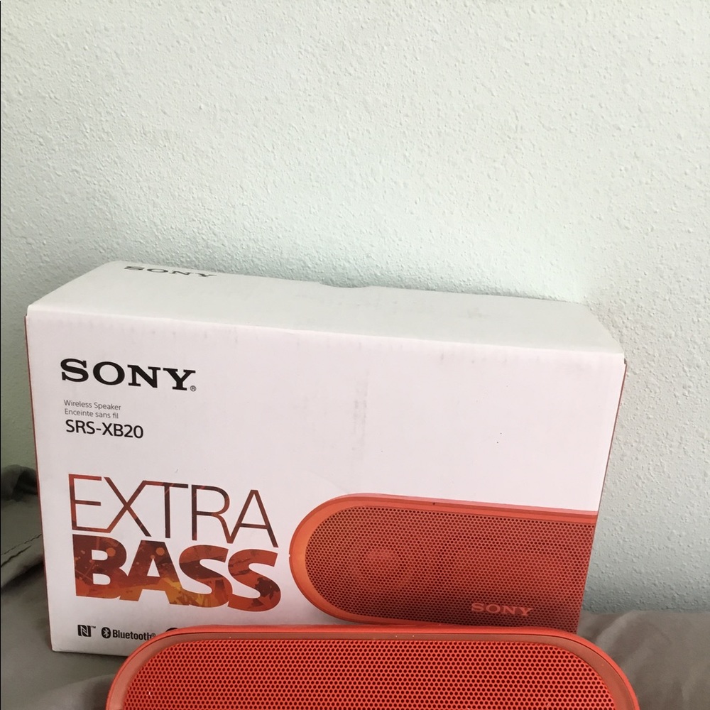 Sony SRS-XB20 Portable Wireless Speaker Extra Bass